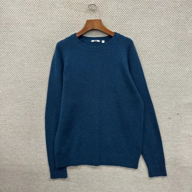 유니클로 캐주얼 울 니트 스웨터 L A01664