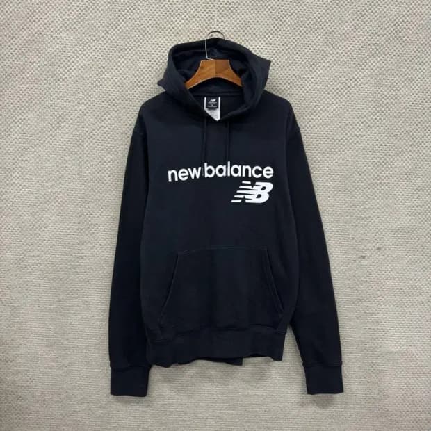 뉴발란스 캐주얼 프린팅로고 약기모 후드티 M A01729