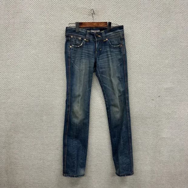 리바이스 빈티지워싱 데님 청바지 67 A01754