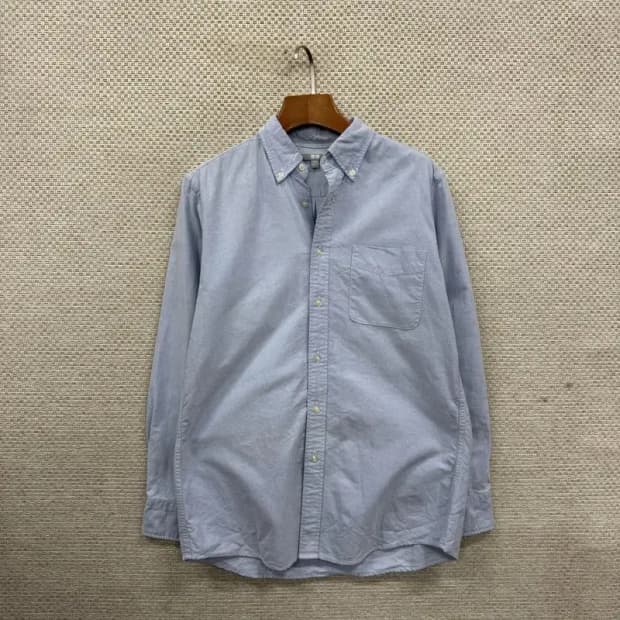유니클로 캐주얼 소라색 긴팔 셔츠 M A01815