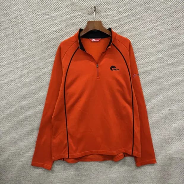 네파 아웃도어 자수로고 약기모 반집업 긴팔티 105 A02065