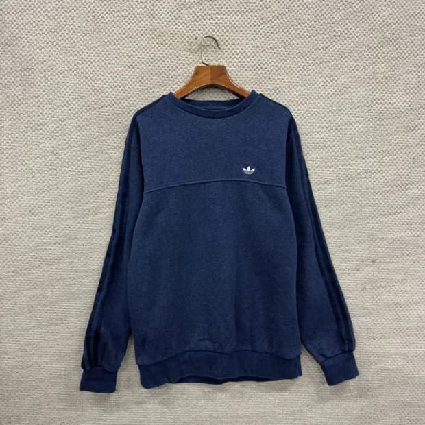 아디다스 캐주얼 자수로고 약기모 스웻셔츠 맨투맨 95 A02297