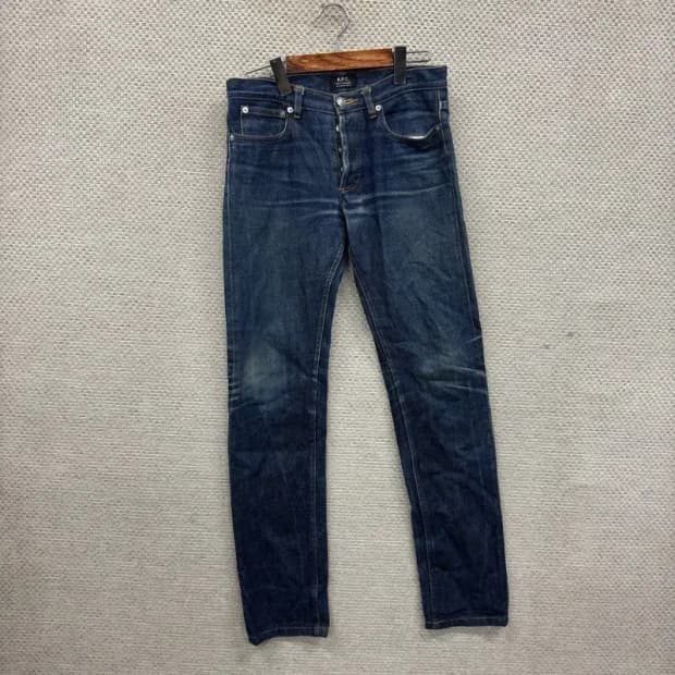 아페쎄 A.P.C 쁘티뉴 스탠다드  버튼 데님팬츠 28인치 A02320