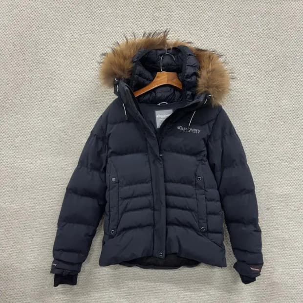 디스커버리 프린팅로고 너구리퍼 오리털 덕다운 패딩 100 A02365