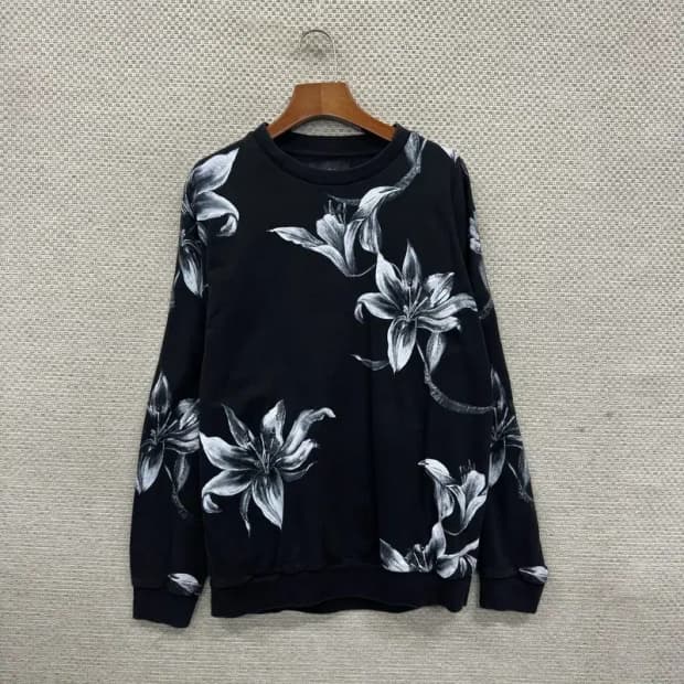 자라 ZARA 플라워패턴 스웻셔츠 맨투맨 L A02372