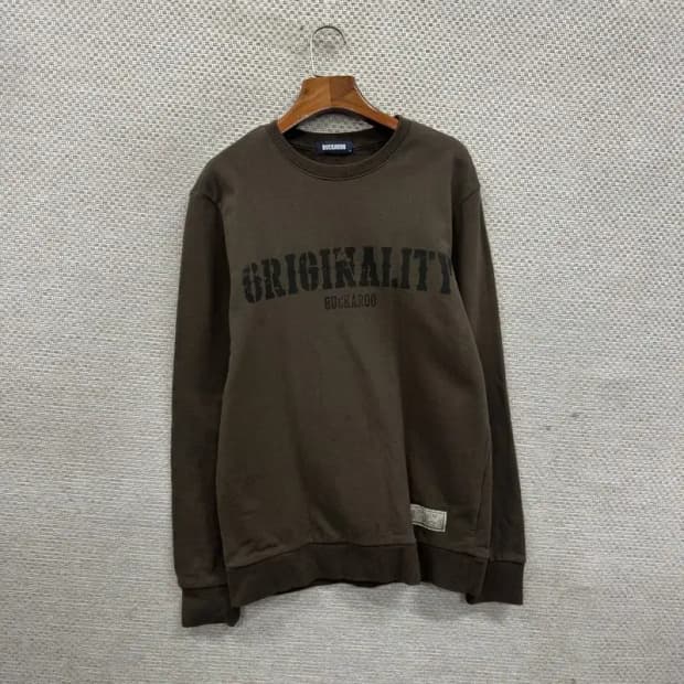 버커루 프린팅 스트릿 스웻셔츠 맨투맨 M A02375