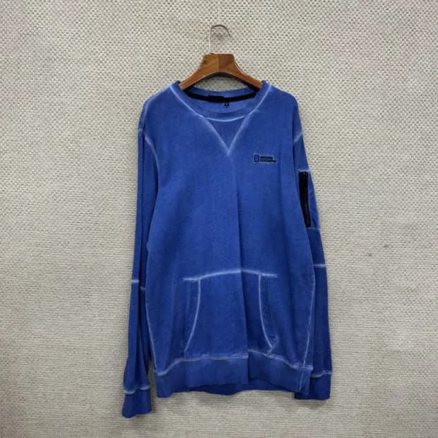 내셔널지오그래픽 아웃도어 피그먼트 스웻셔츠 맨투맨 XL A02389