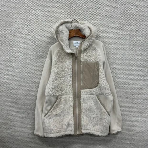 유니클로 화이트마운티니어링 양털 플리스 후리스 M A02468