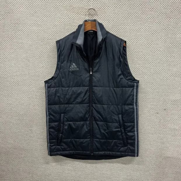 아디다스 캐주얼 프린팅로고 패딩 조끼 베스트 105 A02540