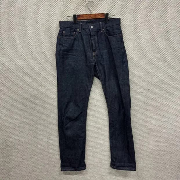 유니클로 캐주얼 셀비지 데님 청바지 30인치 A02557