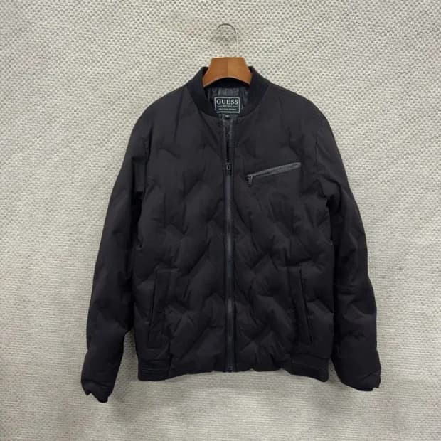 게스 캐주얼 오리털 덕다운 패딩 점퍼 M A02687