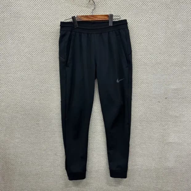 나이키 프린팅로고 스탠다드핏 조거 츄리닝바지 M A02723