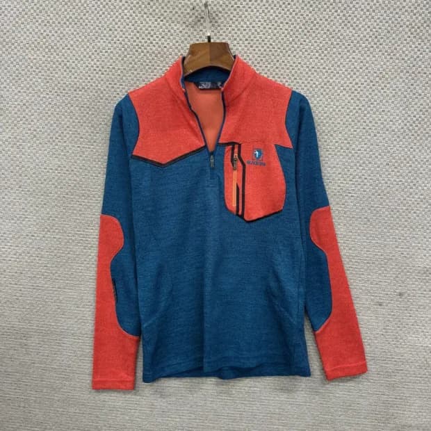 블랙야크 아웃도어 자수로고 반집업 긴팔티 90 A03107