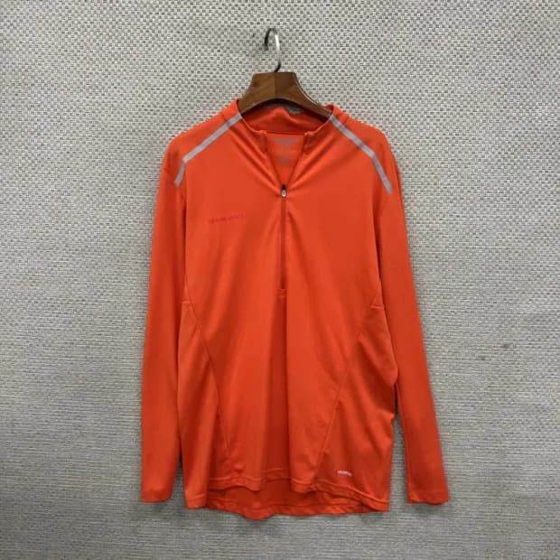 마무트 아웃도어 프린팅로고 반집업 긴팔티 XL A03250