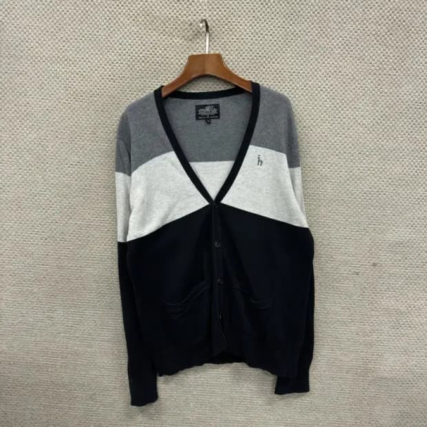 헤지스 캐주얼 자수로고 코튼 니트 가디건 100 A03349