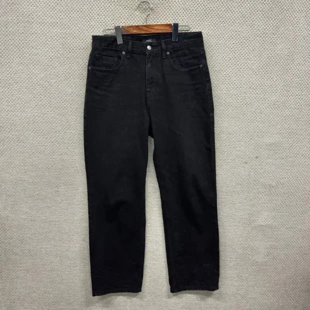 무신사스탠다드 캐주얼 블랙진 흑청바지 30인치 A03435