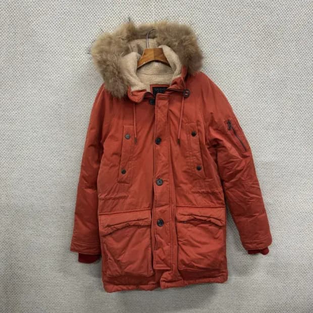 게스 캐주얼 오리털 덕다운 야상 패딩 M A03748