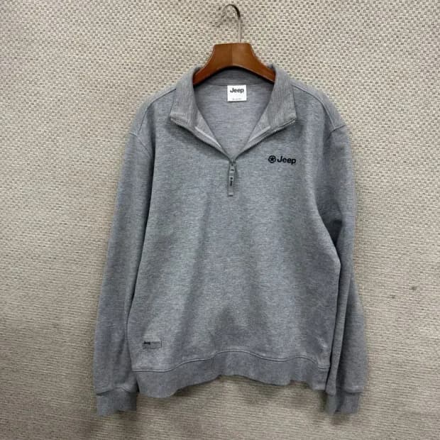 지프 JEEP 캐주얼 프린팅로고 반집업 스웻셔츠 맨투맨 M A04468