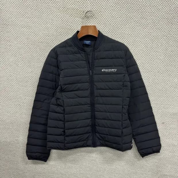 디스커버리 캐주얼 거위털 구스다운 경량 패딩 95 A04544