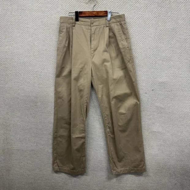 무신사스탠다드 캐주얼 핀턱 코튼팬츠 면바지 31인치 A04715