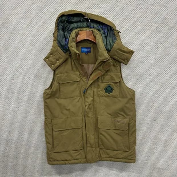디스커버리 아웃도어 자수로고 패딩 조끼 베스트 100 A04787