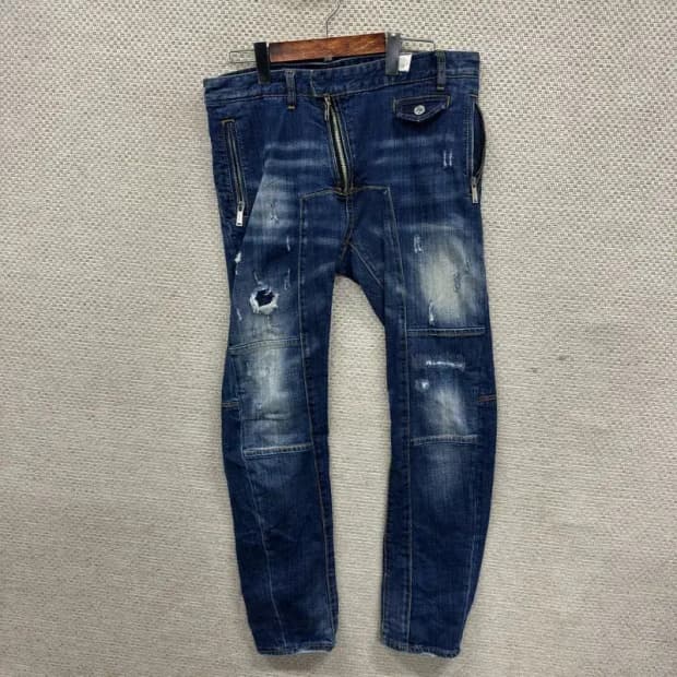 디스퀘어드2 디스트로이드진 데님 청바지 48 A04804