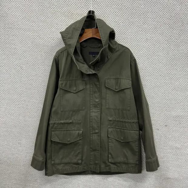 유니클로 캐주얼 유틸리티 야상 자켓 M A05192