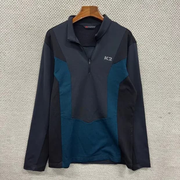 K2 아웃도어 프린팅로고 약기모 반집업 긴팔티 95 A05262