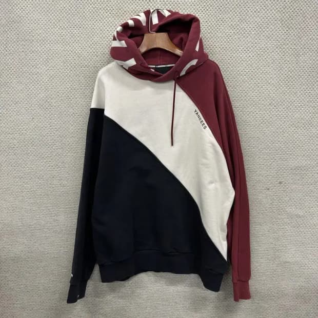 MLB 캐주얼 양키스 배색 후드티 L A05433