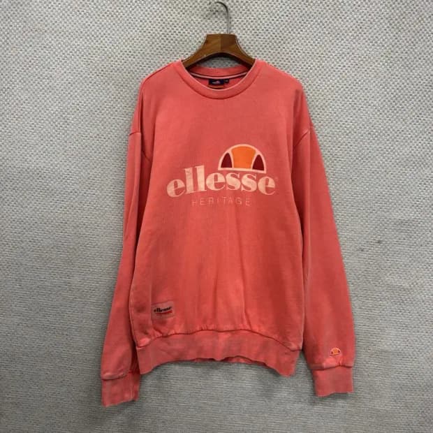 엘레쎄 캐주얼 빅프린팅로고 피그먼트 스웻셔츠 맨투맨 95 A05592