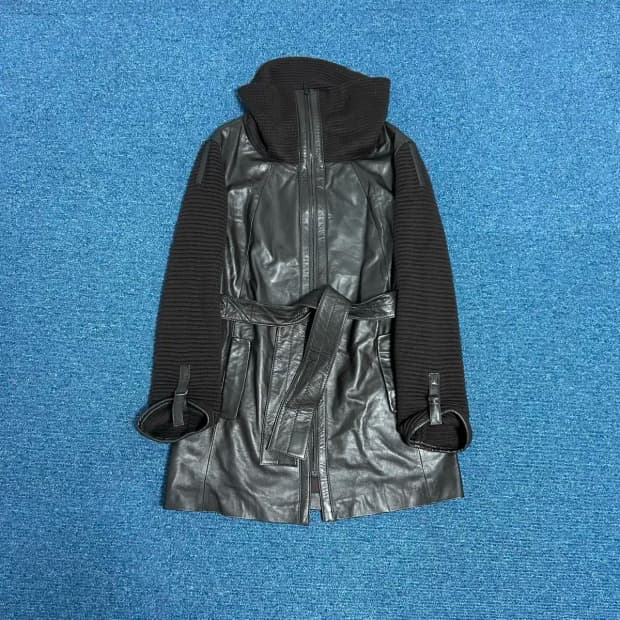 여성 양가죽 코트M