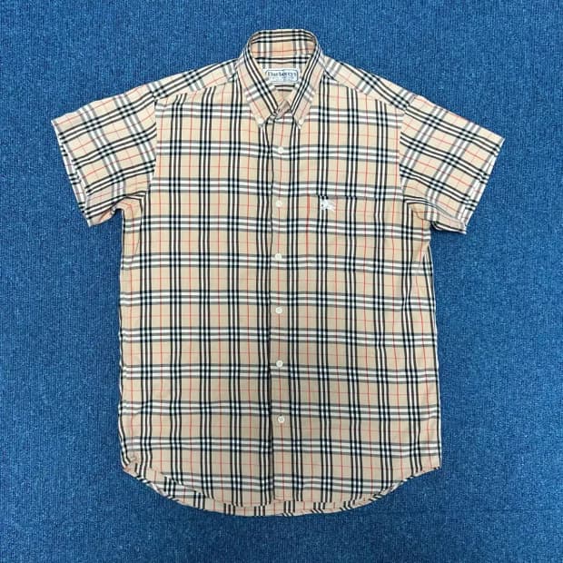 버버리 노바체크 반팔 셔츠