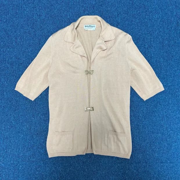 페레가모 골든버클 가디건