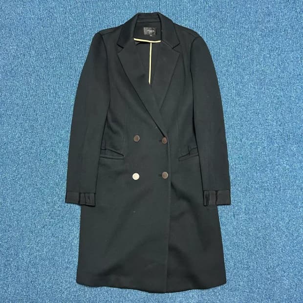 제평 이바나 코트