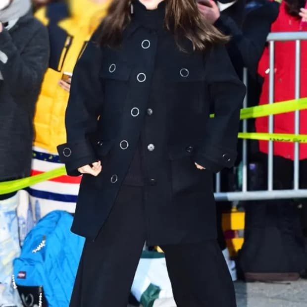 럭키슈에뜨 쟈뎅드 2015F/W 손나은 울코트