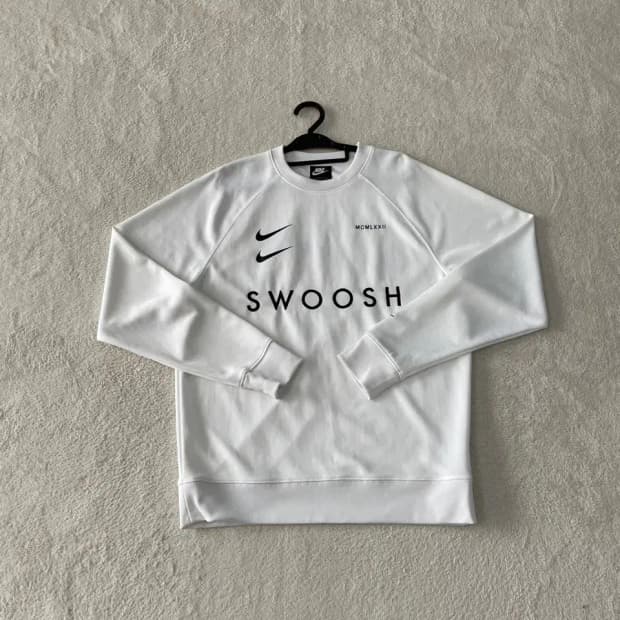 L 나이키 더블스우시 백로고 맨투맨 100 빅스우시