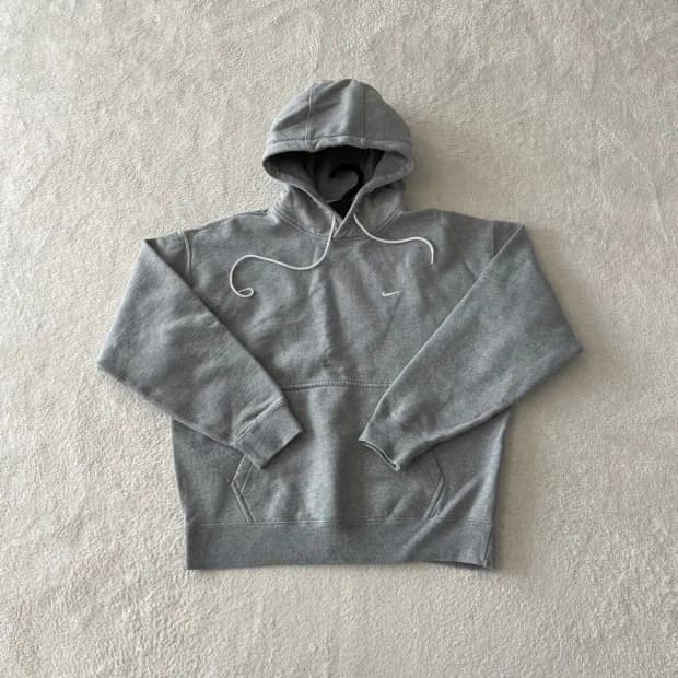 L 나이키 NRG 솔로스우시 후드티 100