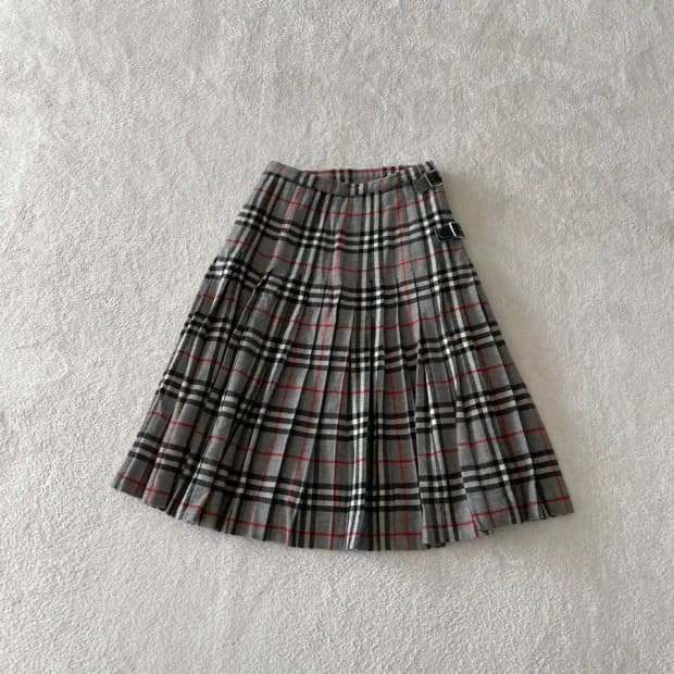 버버리 울 스커트 치마