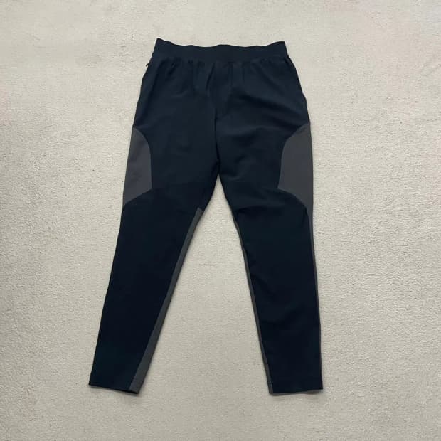 언더아머 블랙 트레이닝 바지 XL