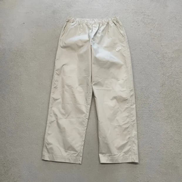 나이키 신형 우븐 바지 L