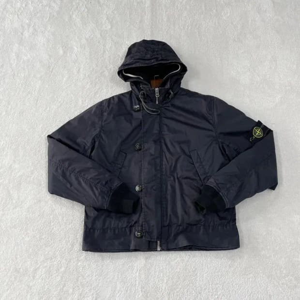 스톤아일랜드 라소고마토 자켓 M 패딩