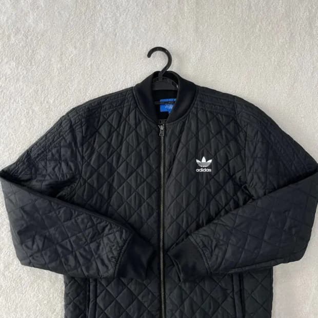 100 아디다스 블랙삼선 퀼팅자켓
