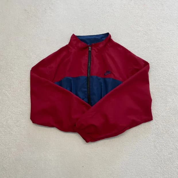 나이키 여성 크롭 바람막이 리메이크 버건디