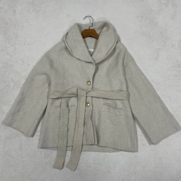 오즈세컨 2023 울 라쿤 가디건