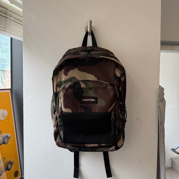 이스트팩 카모 백팩 os