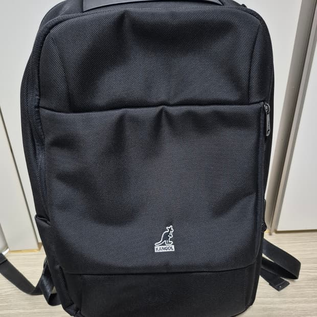 캉골 정품 백팩 가방 판매합니다