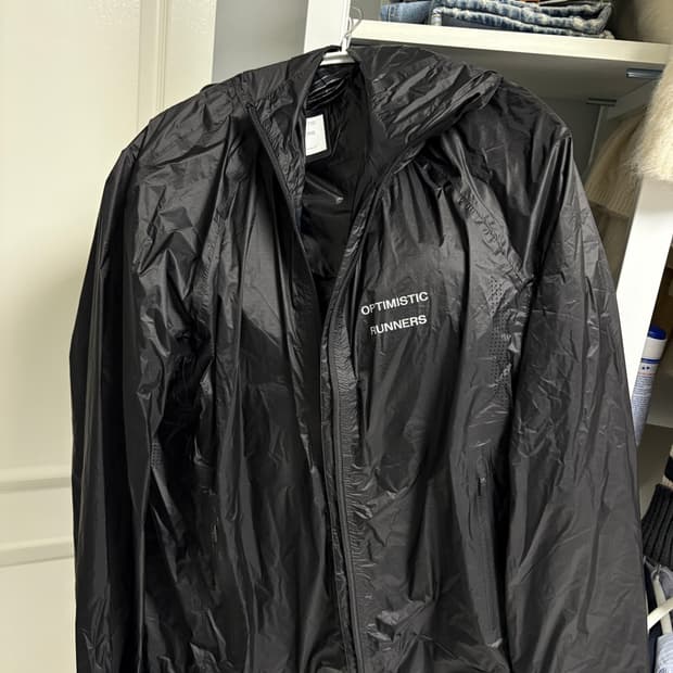 OPTIMISTIC RUNNERS Performance Packable 