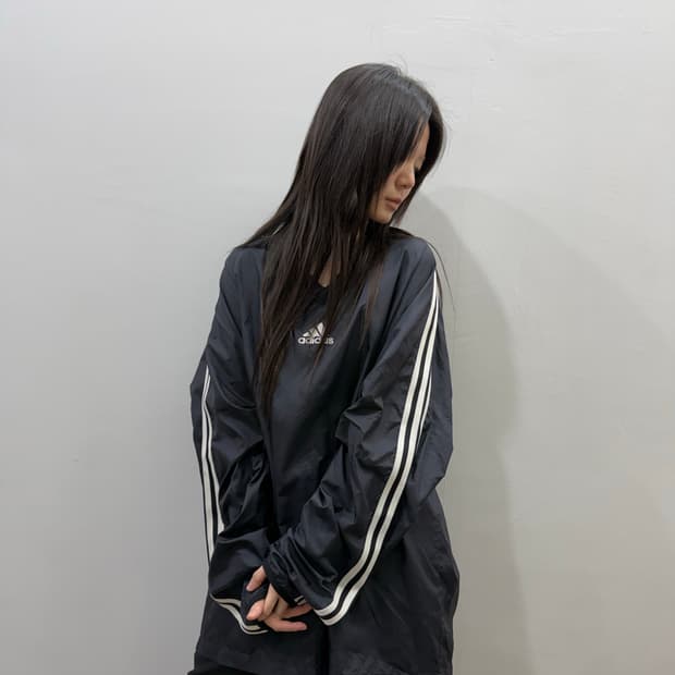 아디다스 오버핏 웜업 탑