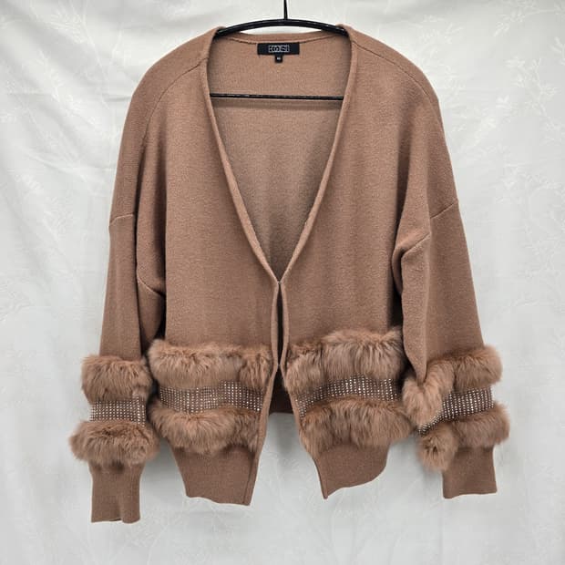 에고이스트 퍼 트리밍 가디건 55-66