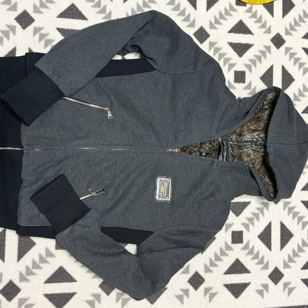 돌체앤가바나 울프조 퍼 후드자켓